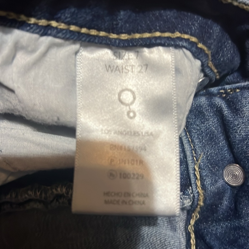 Jeans - Picture 3 of 4